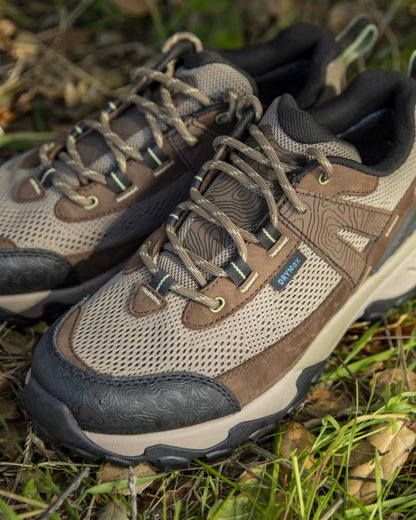 Brown Bark coloured Ariat Womens Traverse Low Waterproof Hiking Shoes on grassy background 