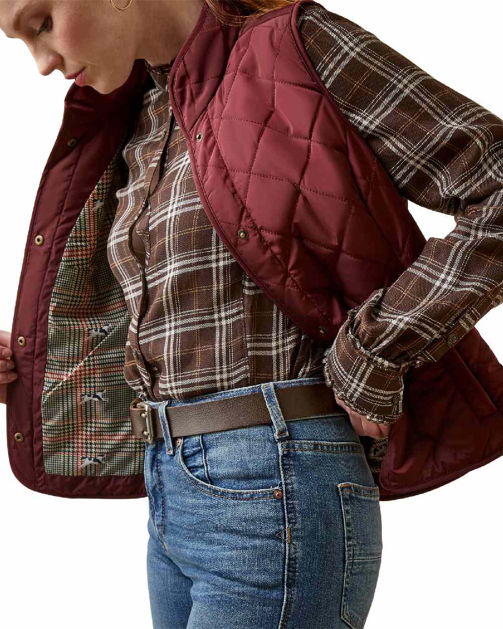 Tawny Port Coloured Ariat Womens Woodside Quilted Gilet on white background 