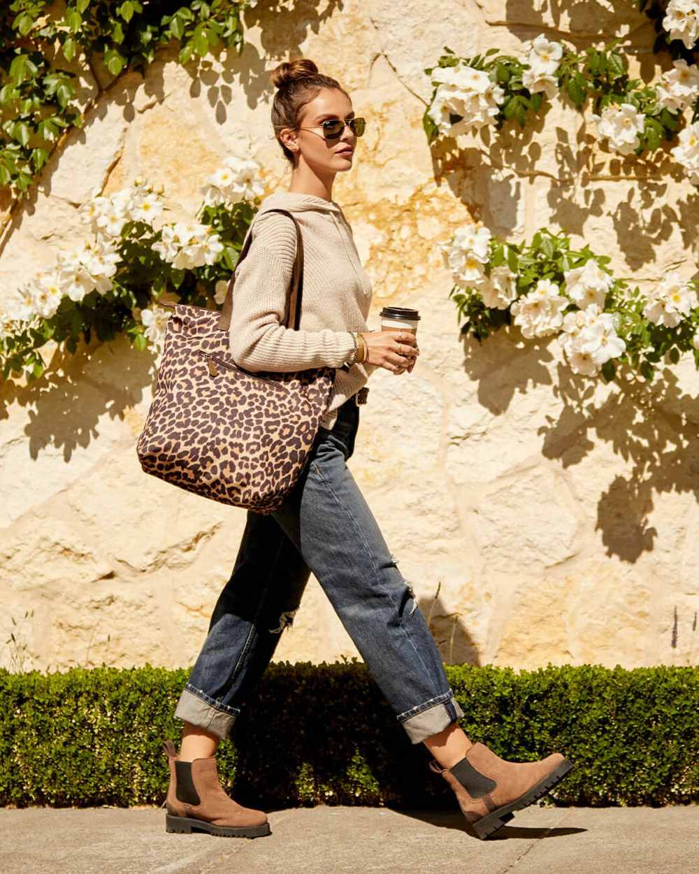 Ariat Women Wexford Lug Waterproof Chelsea Boots in Dark Earth 