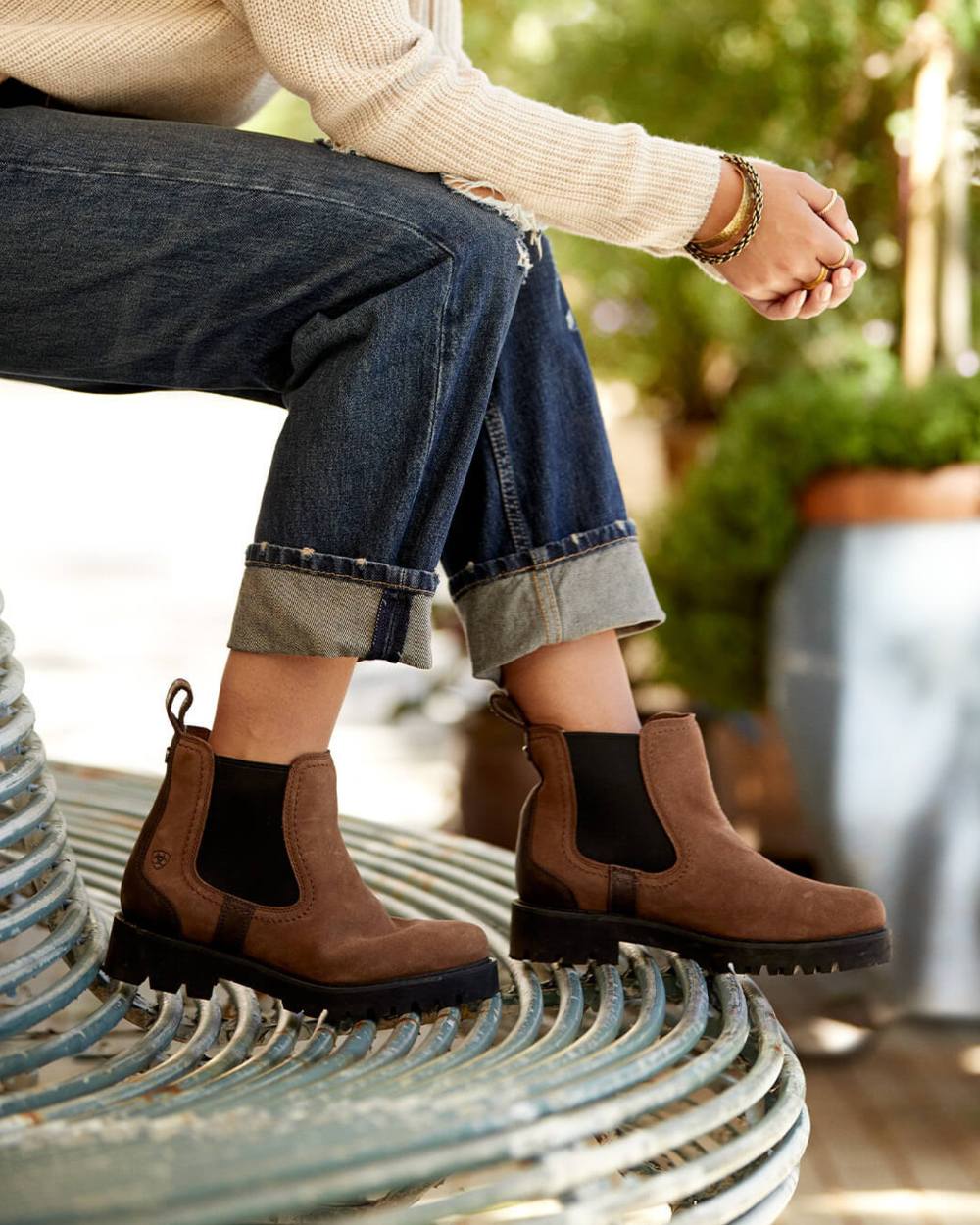Ariat Women Wexford Lug Waterproof Chelsea Boots in Dark Earth 