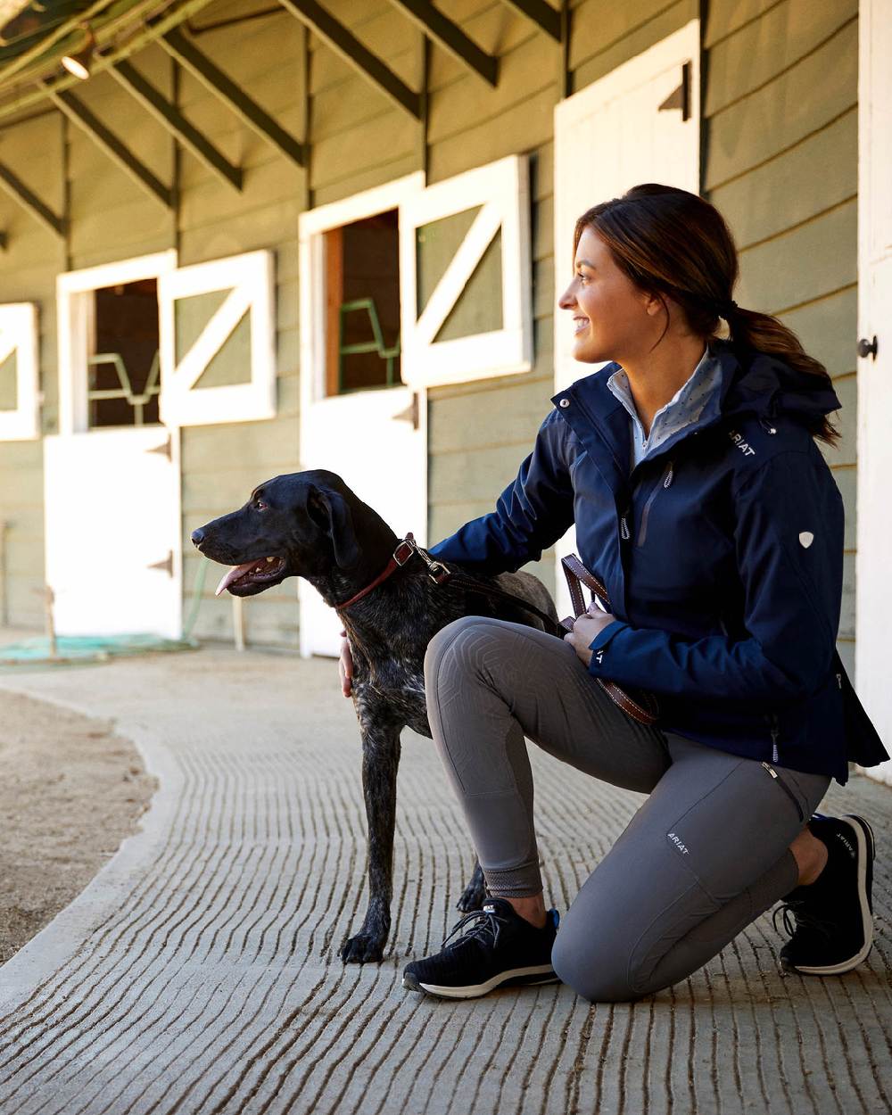 Ariat Womens Coastal Waterproof Jacket in Navy 