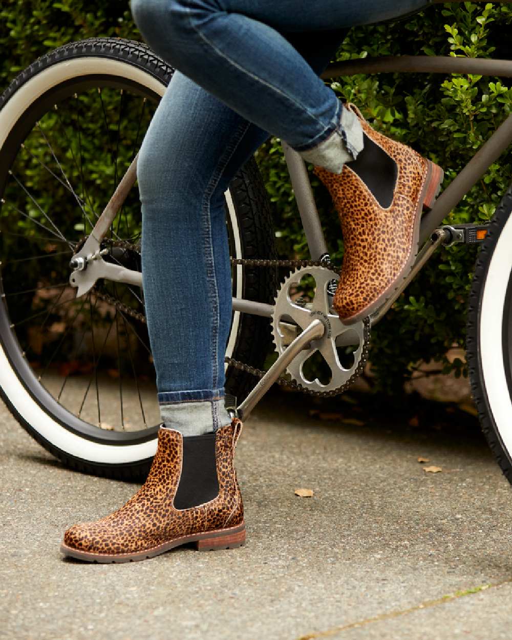 Ariat Womens Wexford Chelsea Boots in Cheetah Hair On 