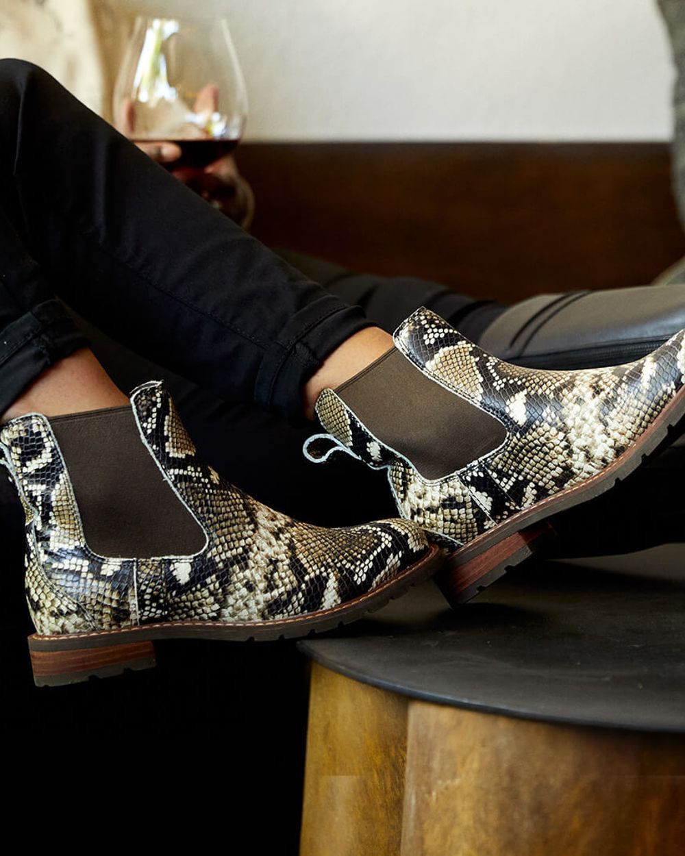 Ariat Womens Wexford Chelsea Boots in Snake Print 