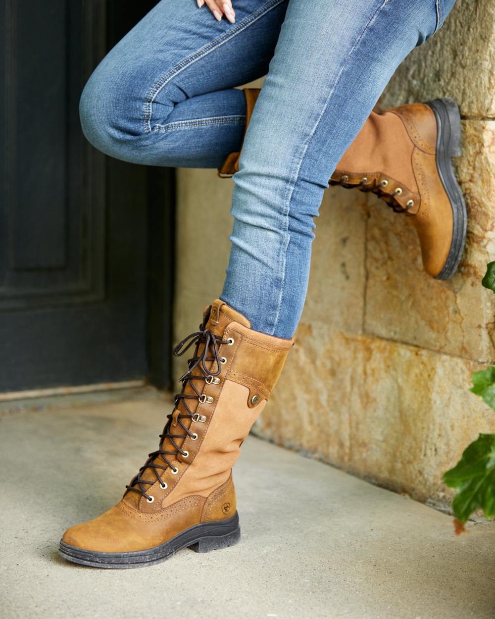 Ariat Womens Wythburn II Waterproof Boots in Weathered Brown