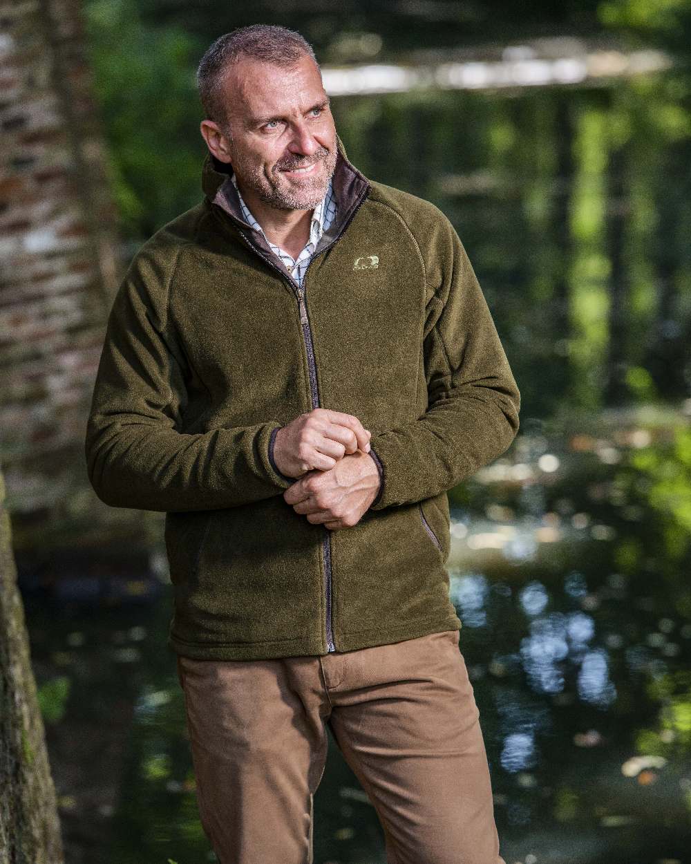 Olive Coloured Baleno Watson Waterproof Fleece Jacket on pond background 