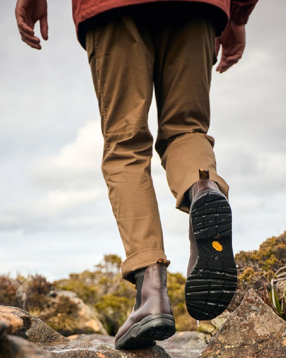 Cocoa Brown Coloured Blundstone 2057 Cocoa Brown Chelsea Boots on  outdoor background 