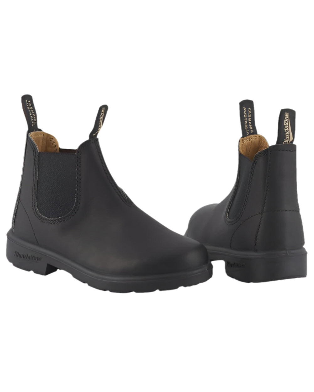 Black Coloured Blundstone Childrens 531 Black Leather Boots on white background 