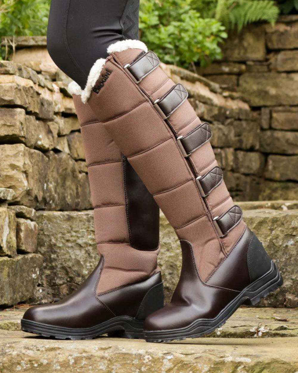 Brown coloured Brogini Kendal Sub-Zero Snow Boot on outdoor background 