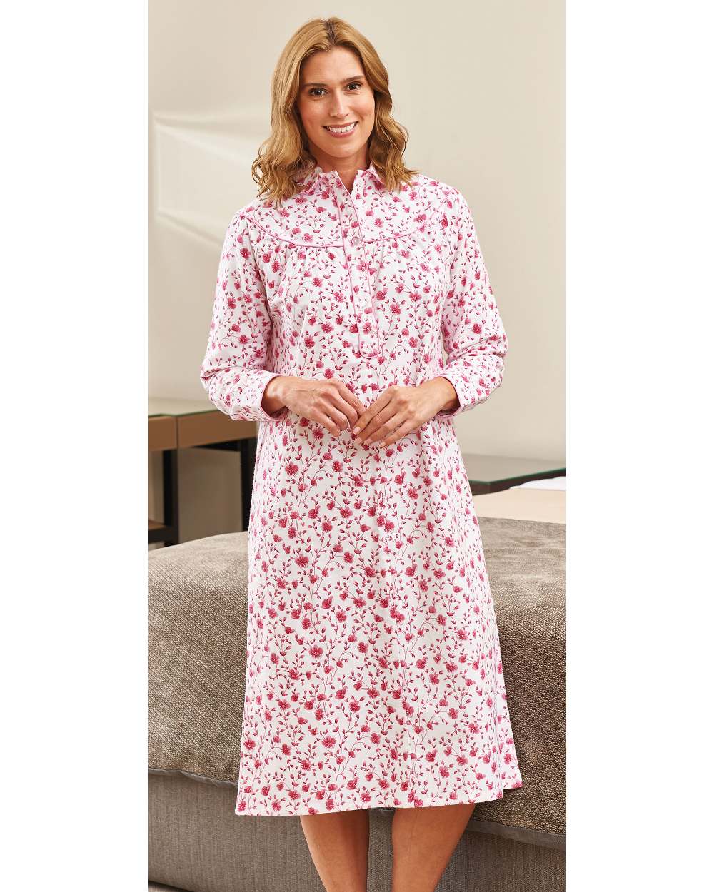 Champion Ladies Eleanor Nightdress in Pink Flower 