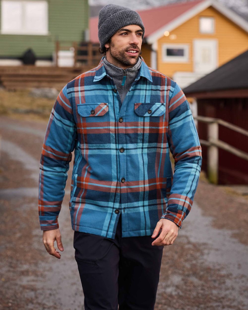 Winter Storm Check coloured Craghoppers Mens Burnbank Insulated Overshirt on outdoor background 