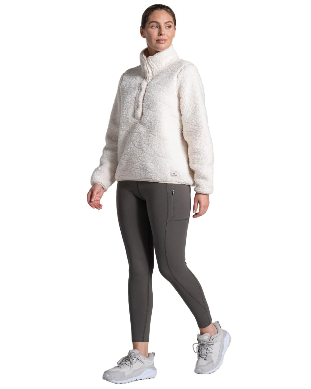 Nori Green Coloured Craghoppers Womens Kiwi Pro Leggings On A White Background 