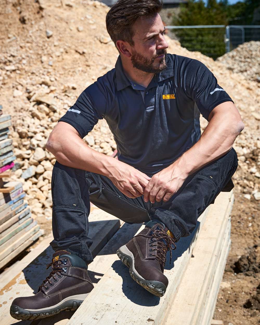 DeWalt Hammer Non-Metallic Safety Boot in Brown