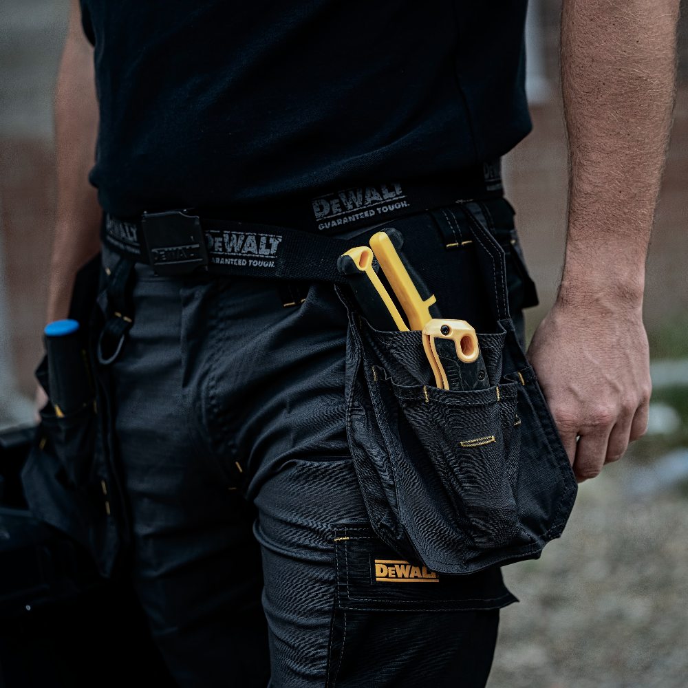 DeWalt Pro Belt in Black