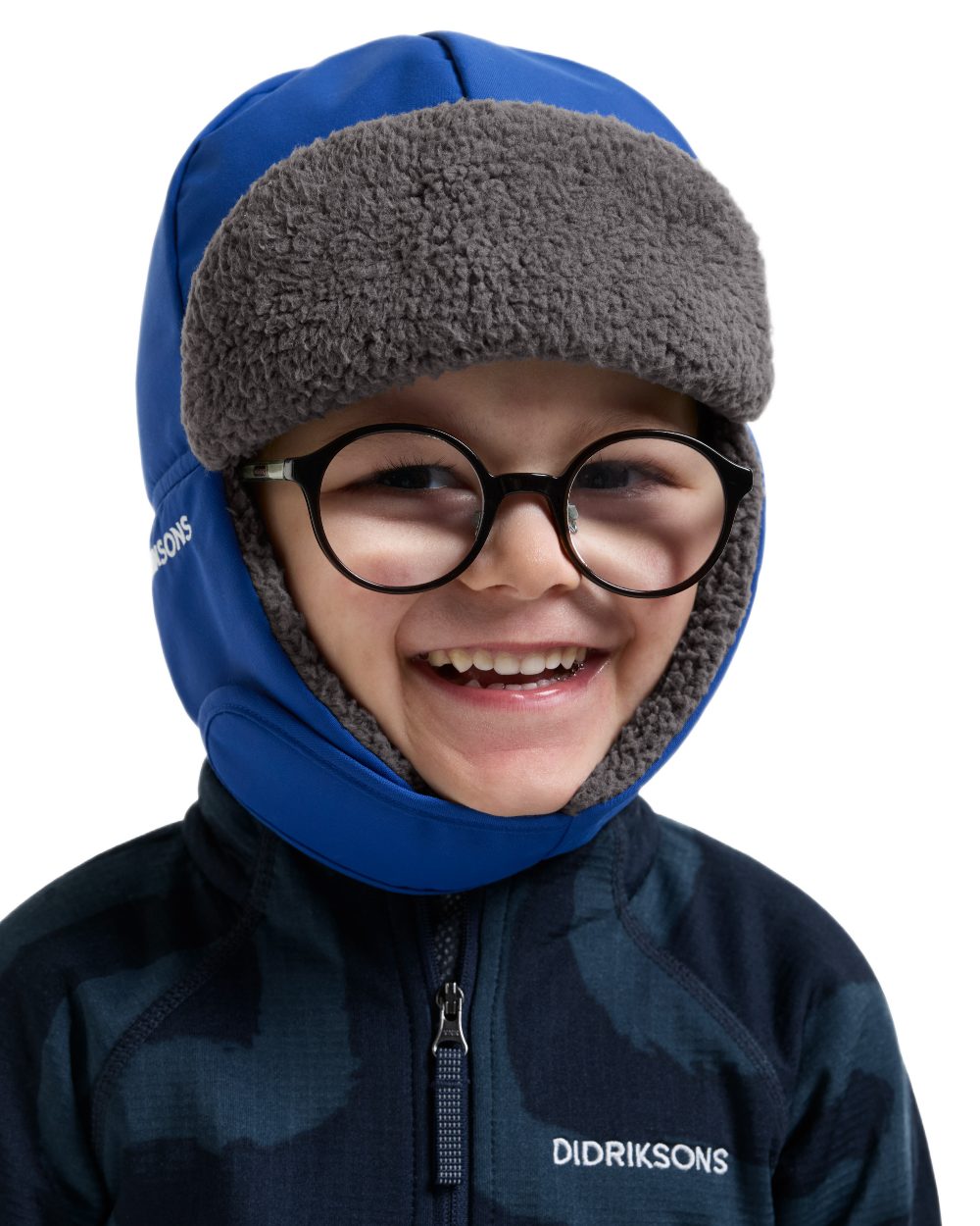 Ultramarine coloured Didriksons Biggles Cap 7 on white background 
