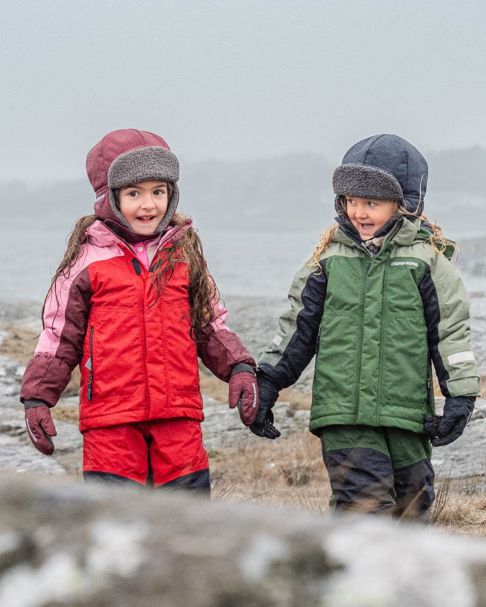 Navy Coloured Didriksons Biggles Kids Cap on outdoor background 