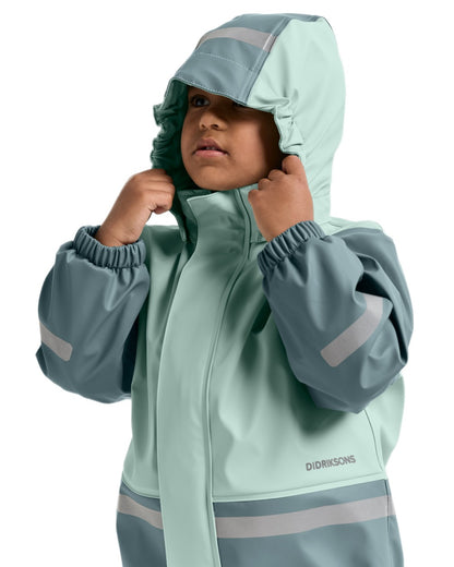 Ocean Mint coloured Didriksons Boardman Kids Rain Set on white background 