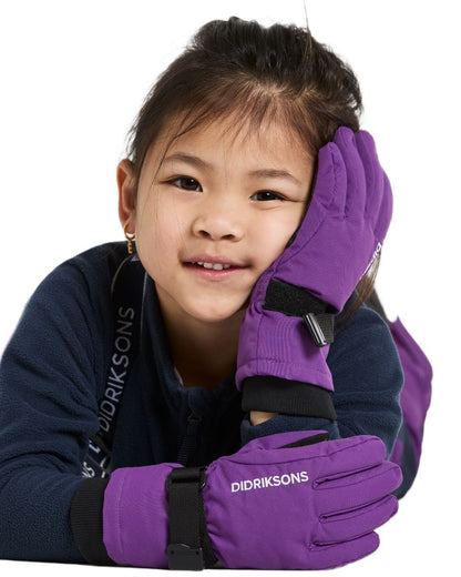 Royal Purple coloured Didriksons Childrens Biggles Gloves on white background 