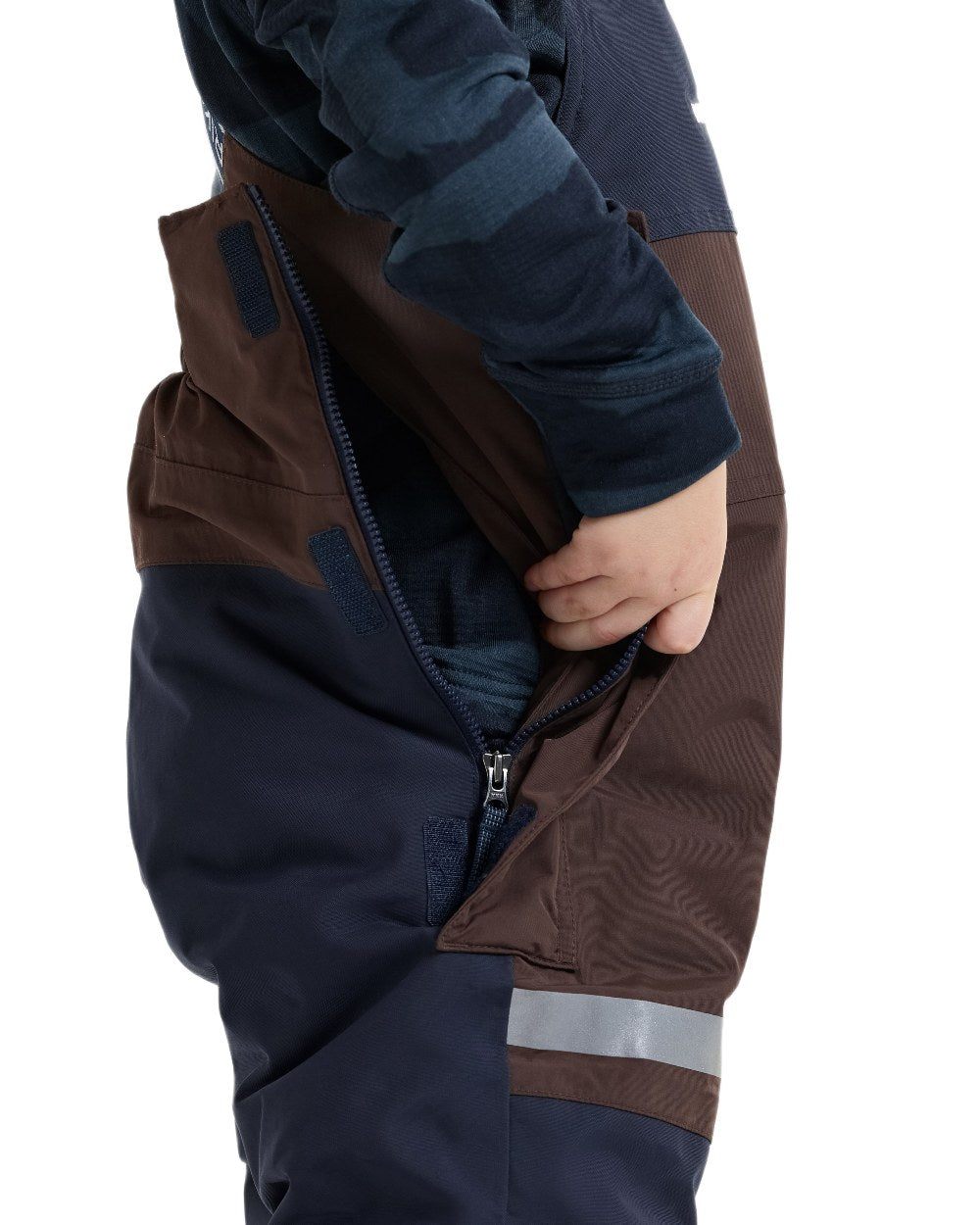Shadow Brown coloured Didriksons Childrens Bjarven Bib Pants 3 on white background 