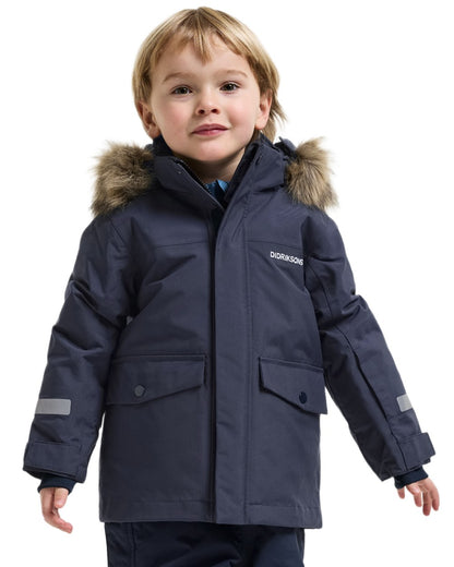 Navy coloured Didriksons Childrens Bjarven Parka 5 on white background 
