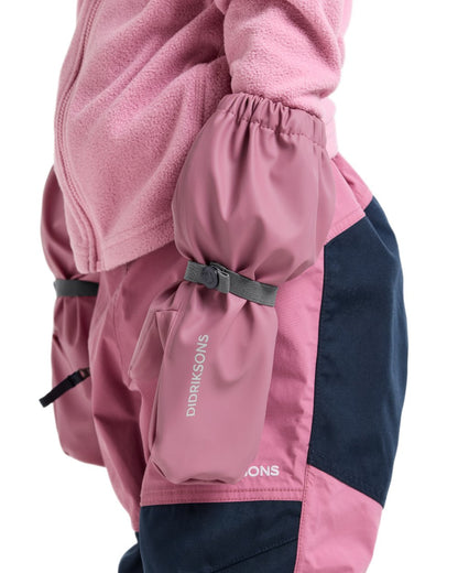 Heather Pink coloured Didriksons Childrens Galon Gloves on white background 