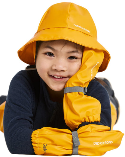 Oat Yellow coloured Didriksons Childrens Gloves on white background 