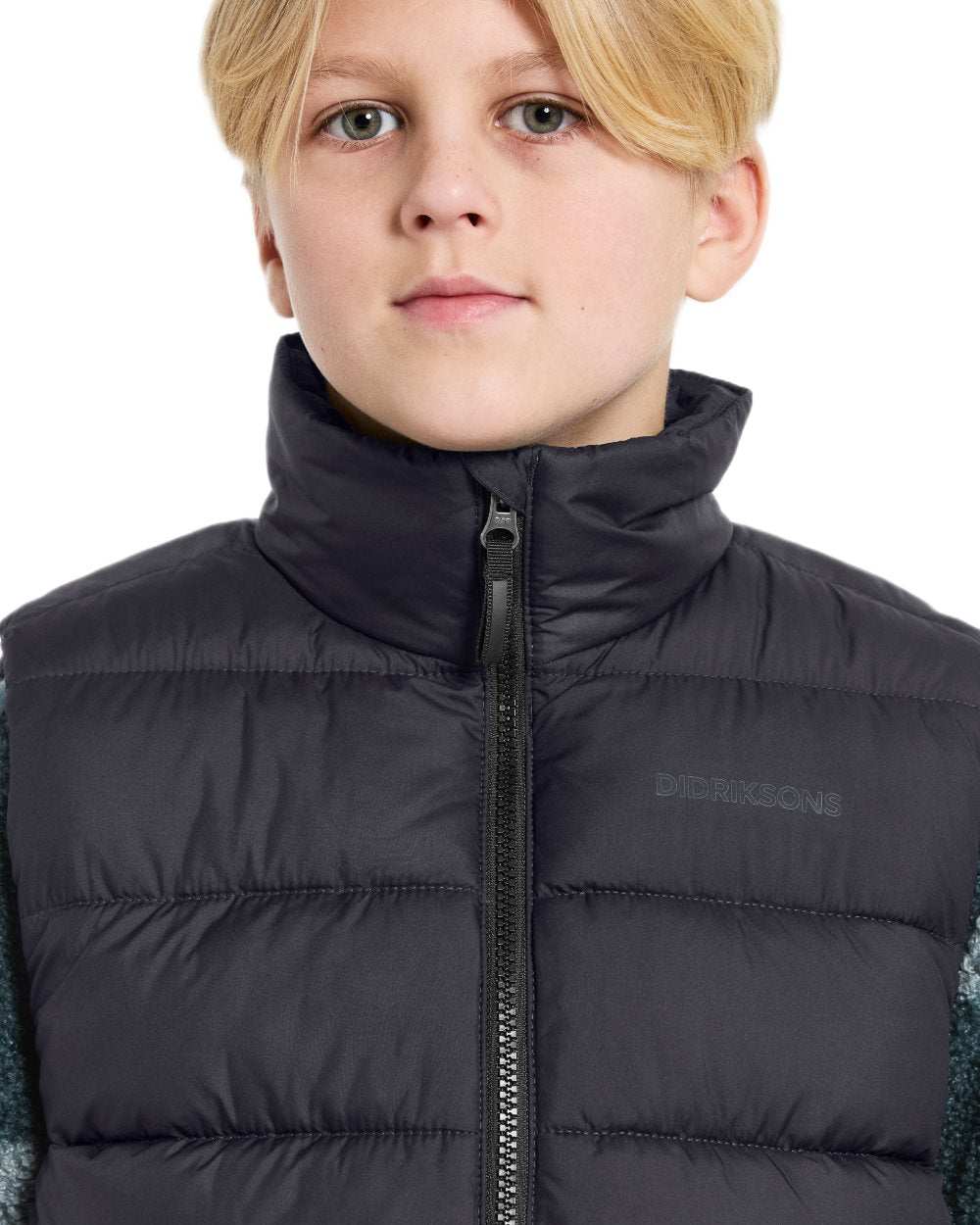 Black coloured Didriksons Childrens Kilo Vest 2 on white background 