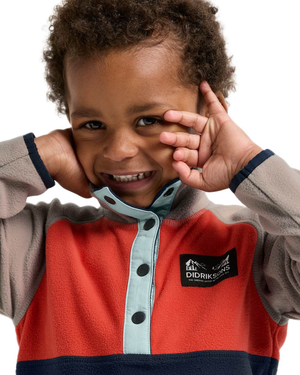 Paprika coloured Didriksons Childrens Monte Half Button Fleece 5 on white background 