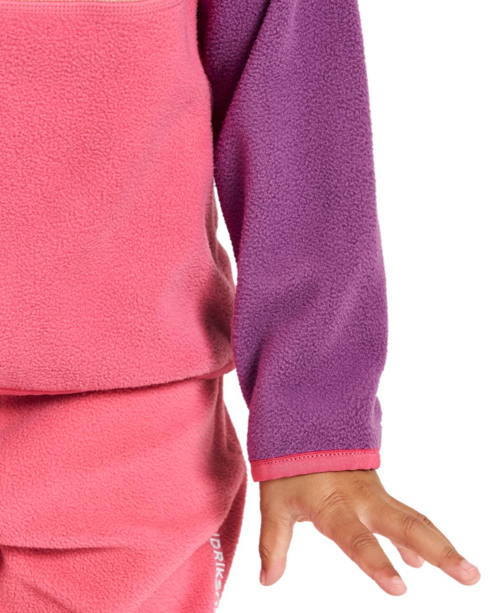 Dusty Azalea coloured Didriksons Childrens Monte Half Button Fleece 4 on white background 