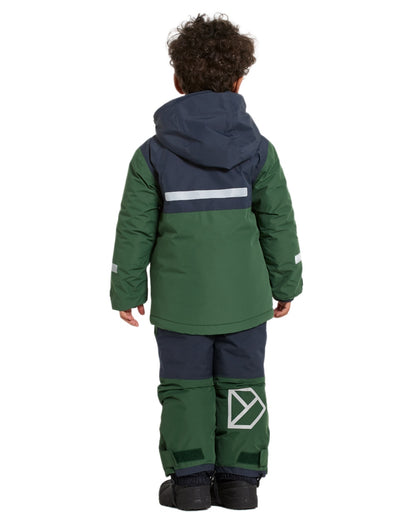 Pine Green Coloured Didriksons Kids Skare Set on white background 
