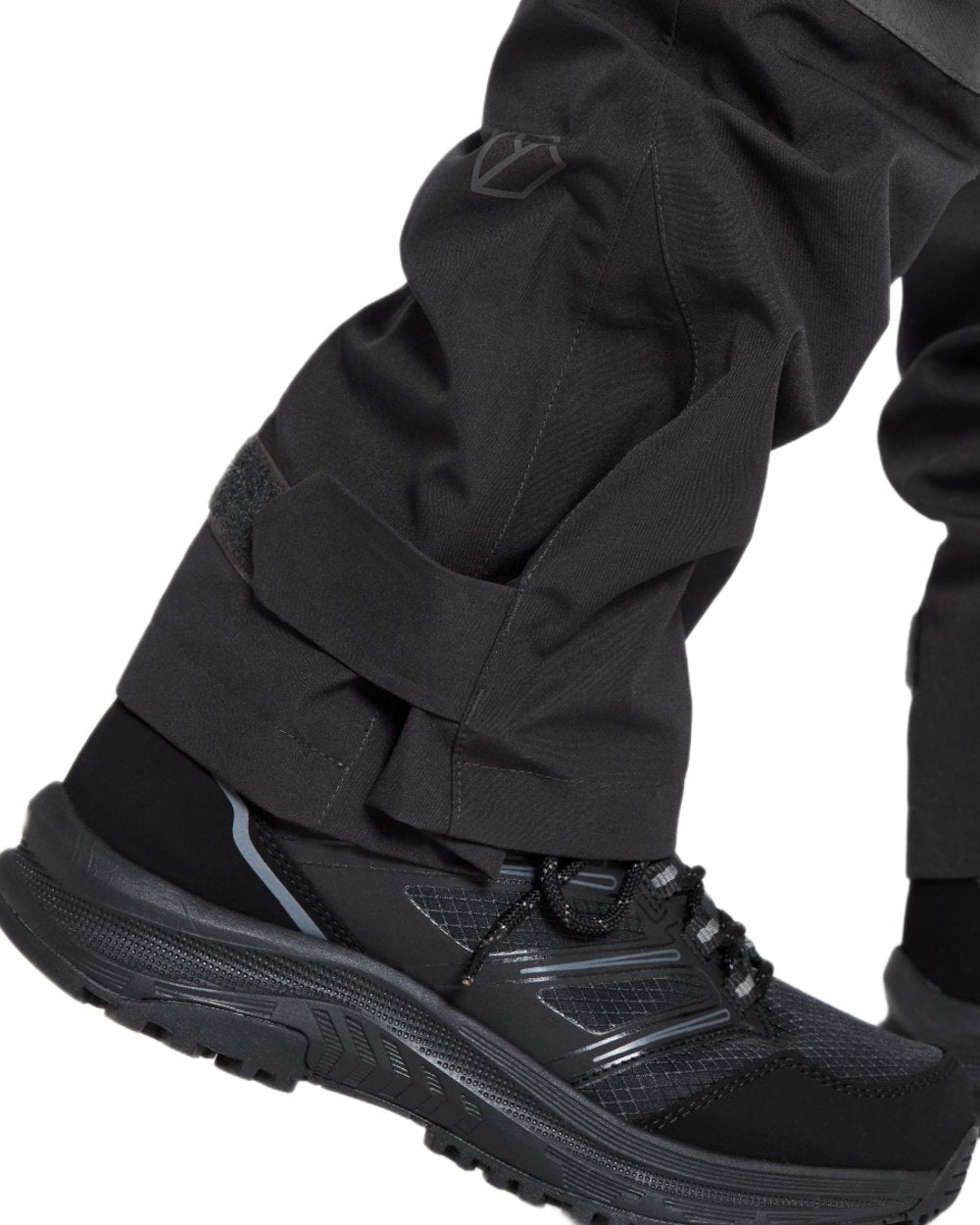 Black coloured Didriksons Childrens Svalort Pants on white background 