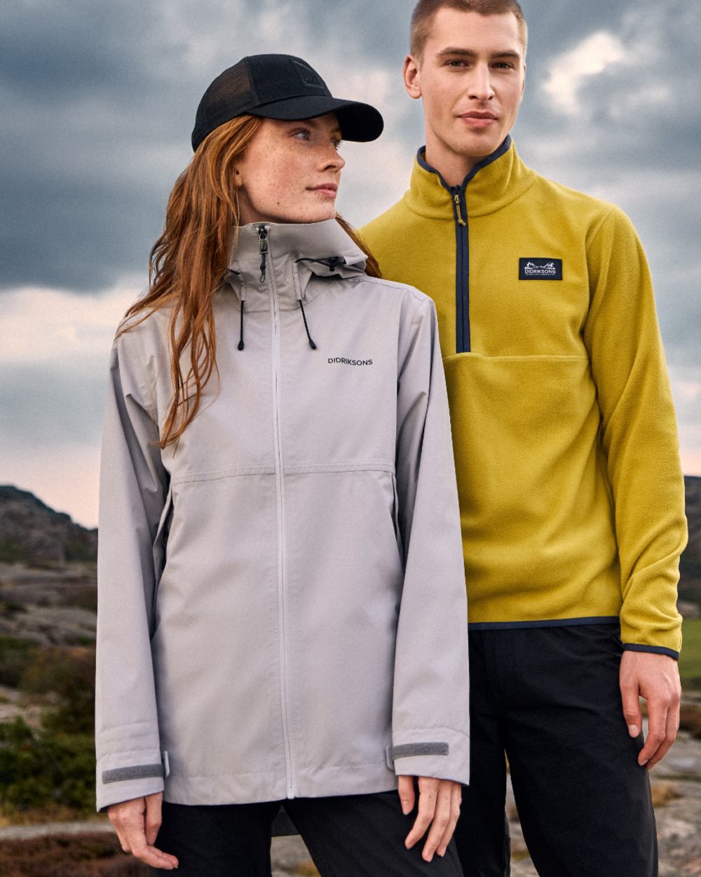 Sunrise Mist coloured Didriksons Tilde Womens Jacket 4 on mountain background 