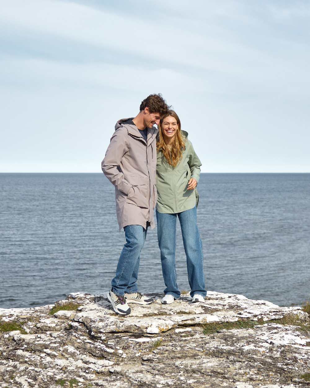 Wilted Leaf coloured Didriksons Tilde Womens Jacket on coastal background 