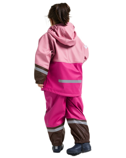 Oyster Pink coloured Didriksons Waterman Kids Rain Set on white background 