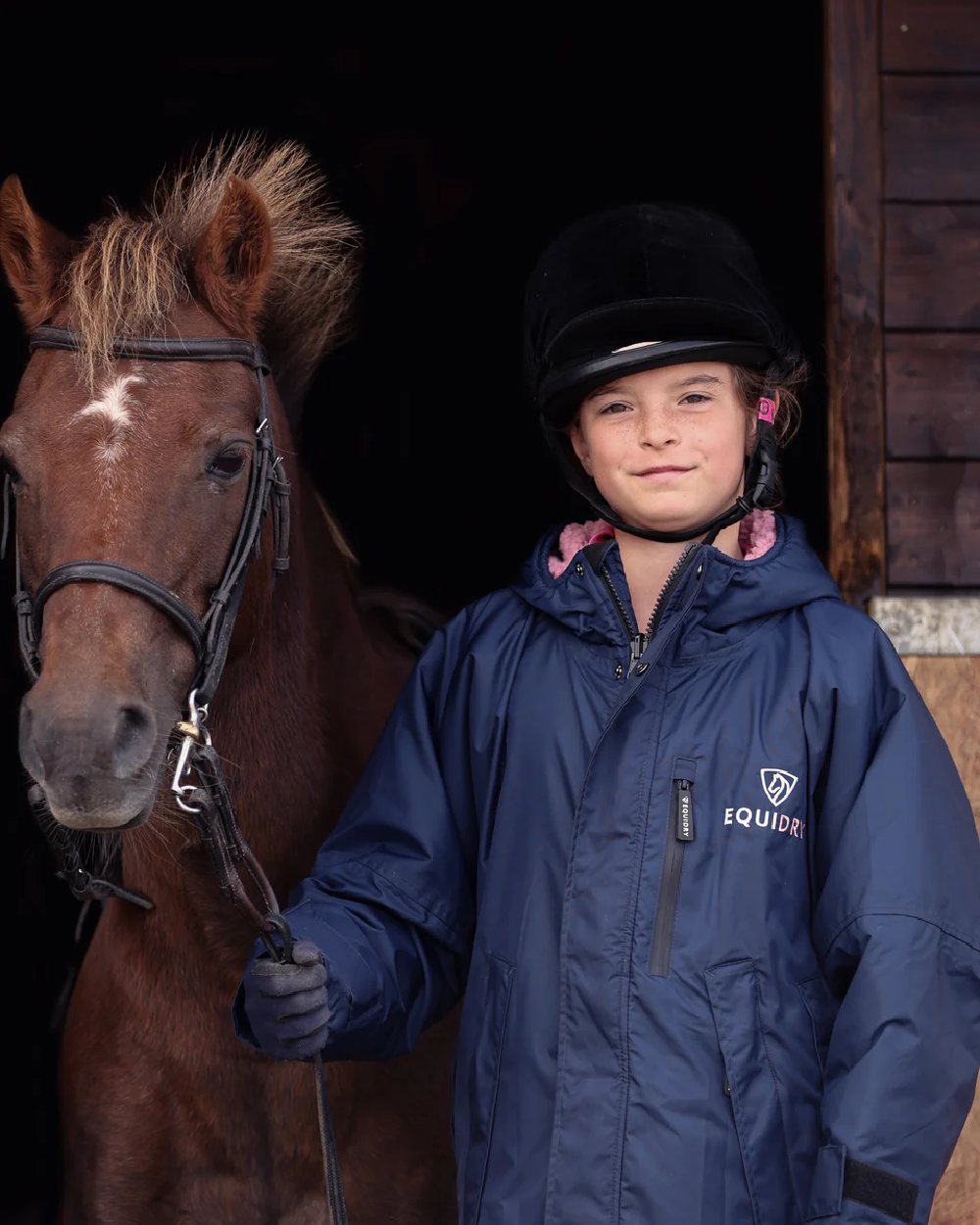 Navy Pale Pink Coloured Equidry Childrens Evolution Thick Fleece Hood on outdoor background 