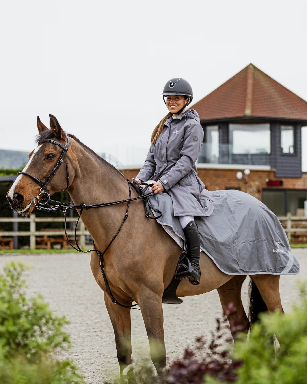 Charcoal Grey Coloured Equidry Waterproof Thick Fleece Lined Exercise Sheet on outdoor background 