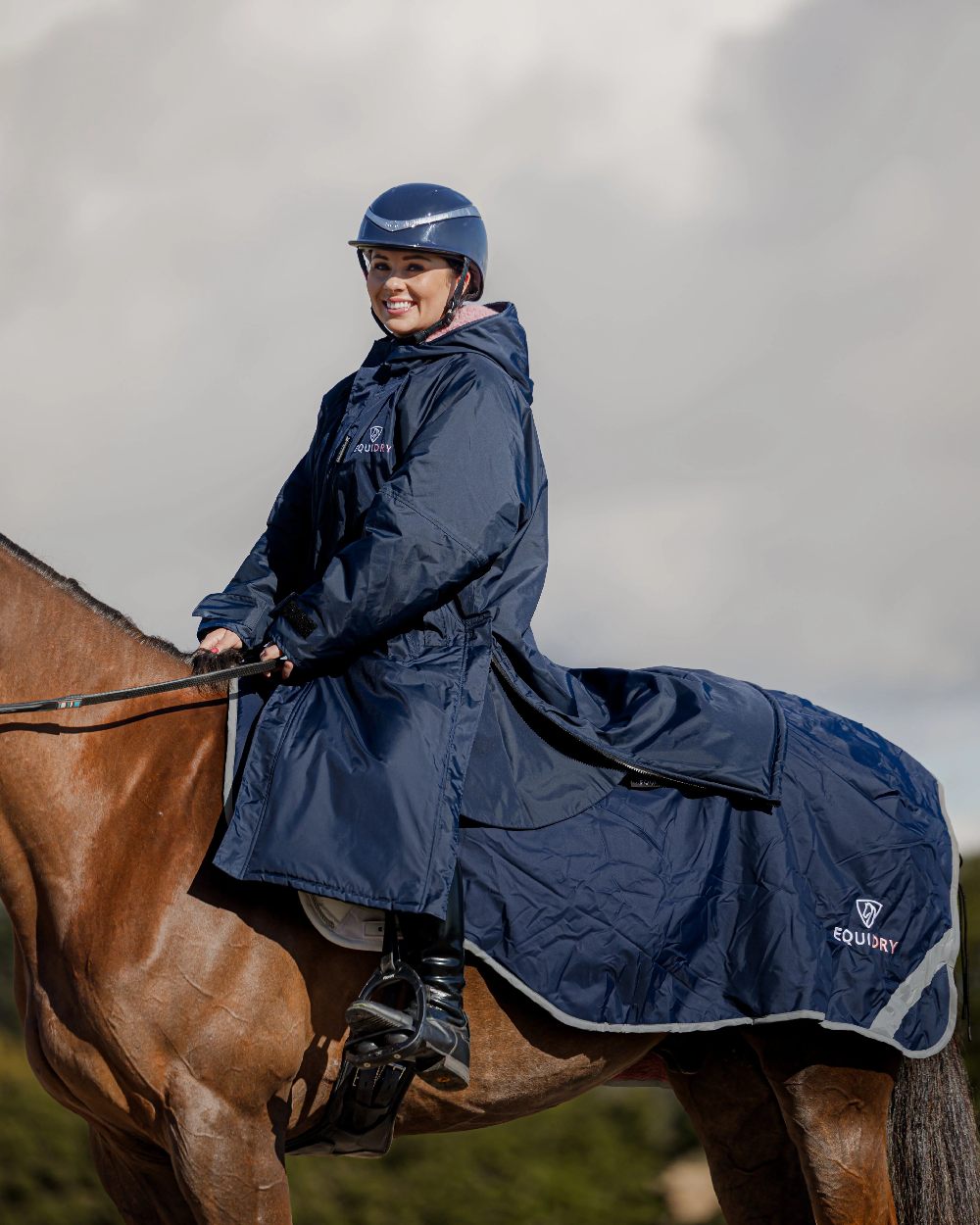 Navy Pale Pink Coloured Equidry Waterproof Thick Fleece Lined Exercise Sheet on outdoor background 
