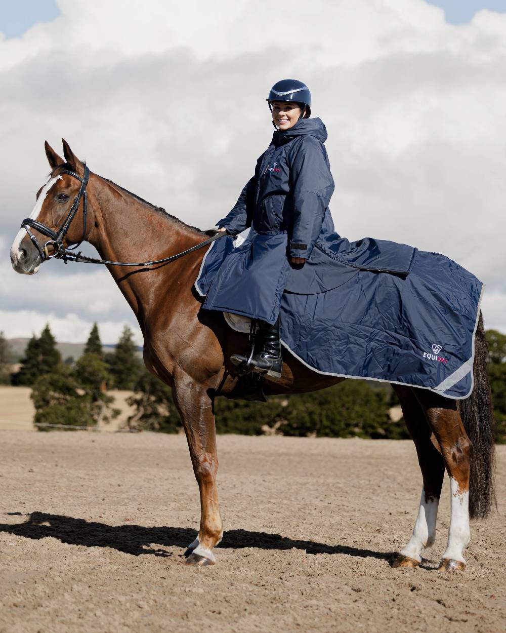 Navy Raspberry Coloured Equidry Waterproof Thick Fleece Lined Exercise Sheet on outdoor background 