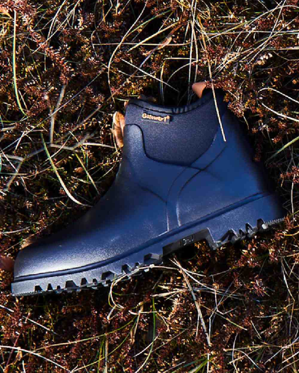 Black Coloured Gateway1 Ascot II Lady 6" 3mm Boots on outdoor background 