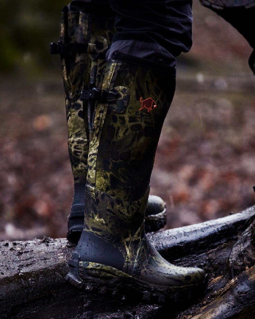 Prym1 Woodlands coloured Gateway1 Woodwalker 18" 4mm Wellingtons on outdoor background 