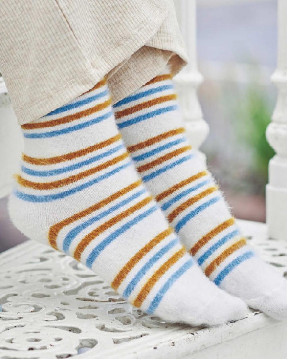 HJ Hall Fluffy Socks | 2 Pack in Cream and Pale Blue 
