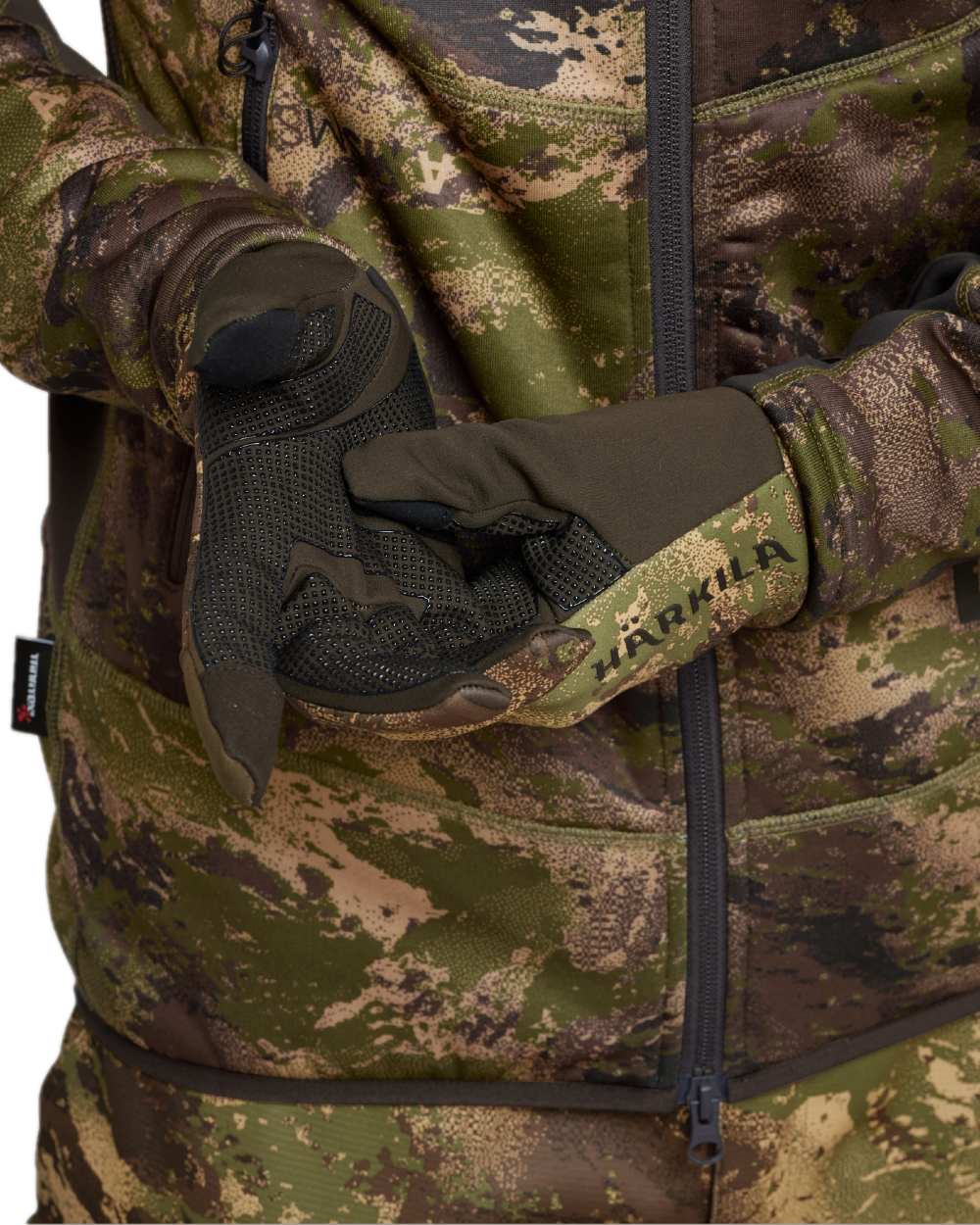 AXIS Forest Coloured Harkila Deer Stalker Camo Fleece Gloves on white background 