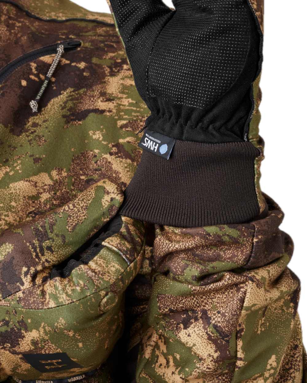 AXIS Forest Harkila Deer Stalker Camo HWS Gloves on white background 