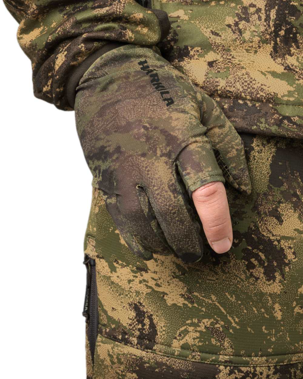 AXIS Forest coloured Harkila Deer Stalker Camo Mesh Gloves on white background 