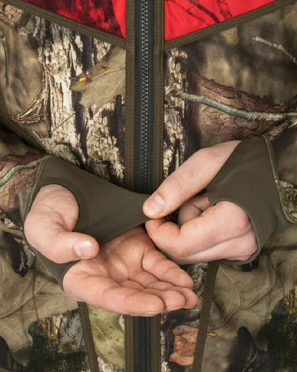 Hunting Green Mossy Oak Break-up Country Coloured Harkila Kamko Camo Reversible WSP Jacket on white background 
