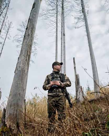 Axis MSP Mountain Shadow Brown Coloured Harkila Kamko Mountain WSP Reversible Fleece Jacket on forest background 