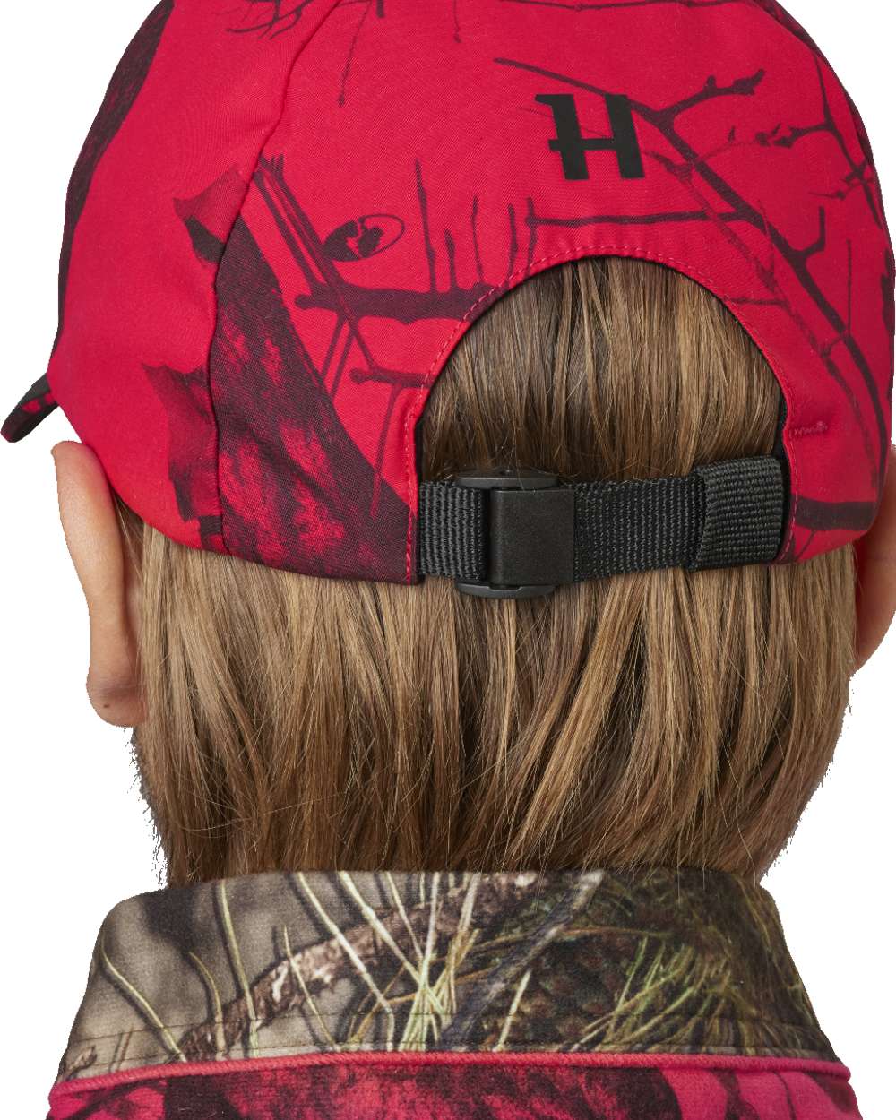 MossyOakRed coloured Harkila Moose Hunter 2.0 Safety Cap on white background 