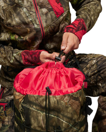 Mossy Oak Breakup Country Coloured Harkila Moose Hunter 2.0 Backpack on white background 