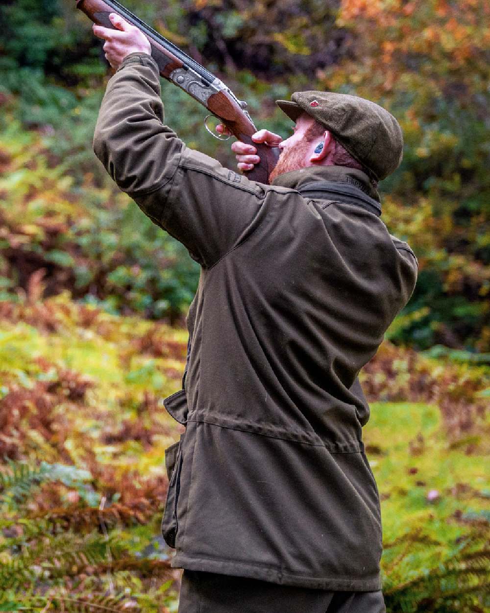 Willow Green Coloured Harkila Pro Hunter Endure Jacket on outdoor background 