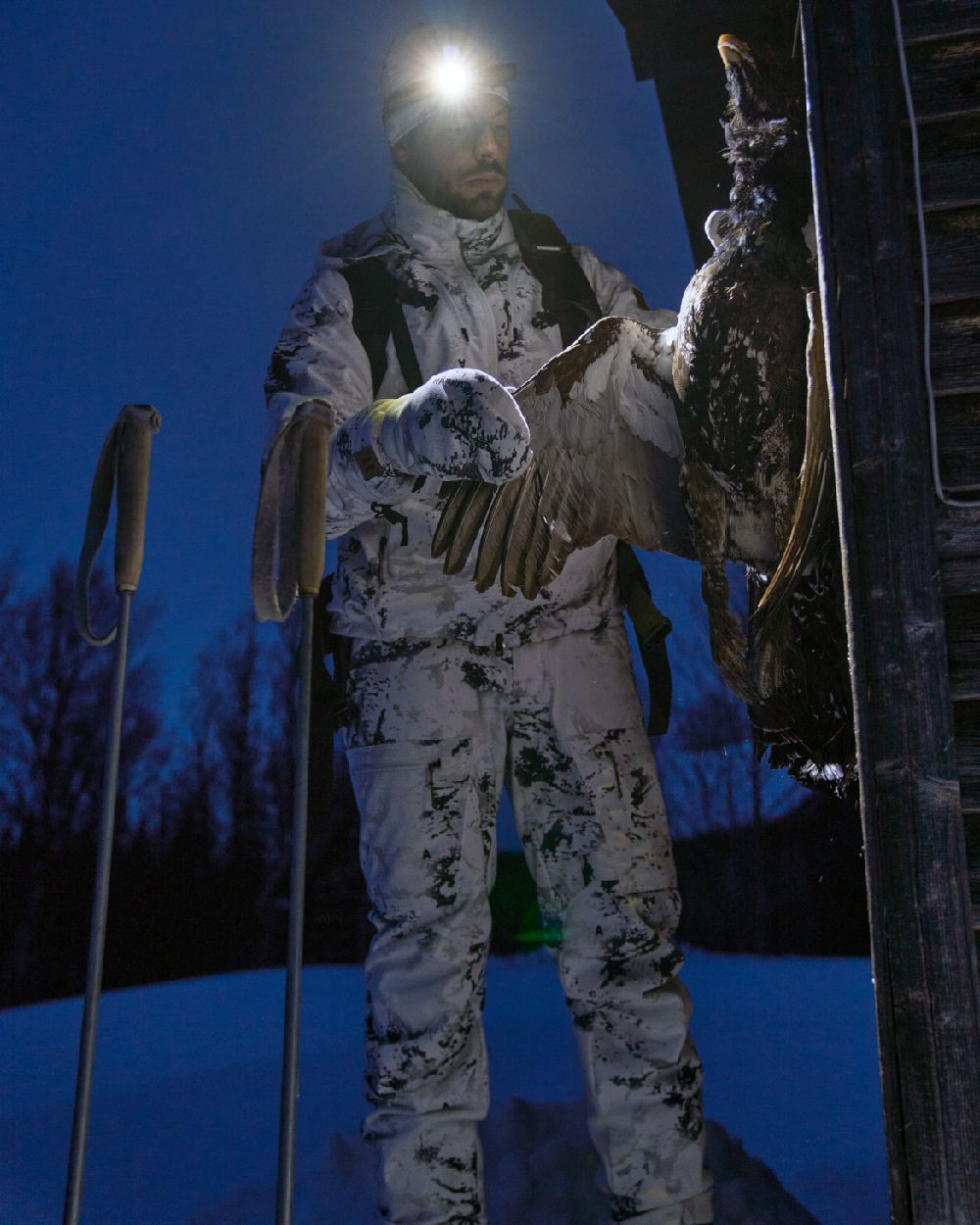 AXIS Snow Coloured Harkila Winter Active WSP Jacket on snow background 