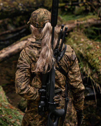 Axis MSP Forest coloured Harkila Womens Deer Stalker Camo HWS Jacket on forest background 